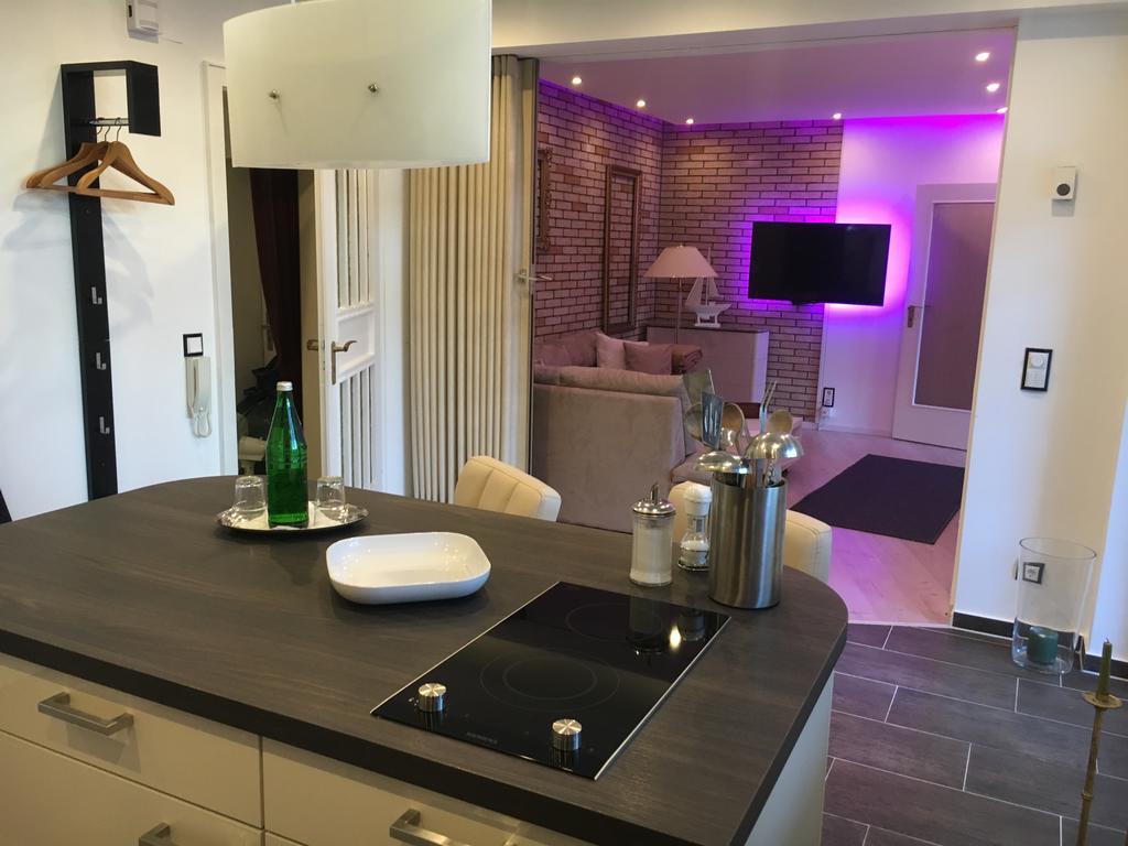 Messe Ferienwohnung Duesseldorf Oberkassel المظهر الخارجي الصورة